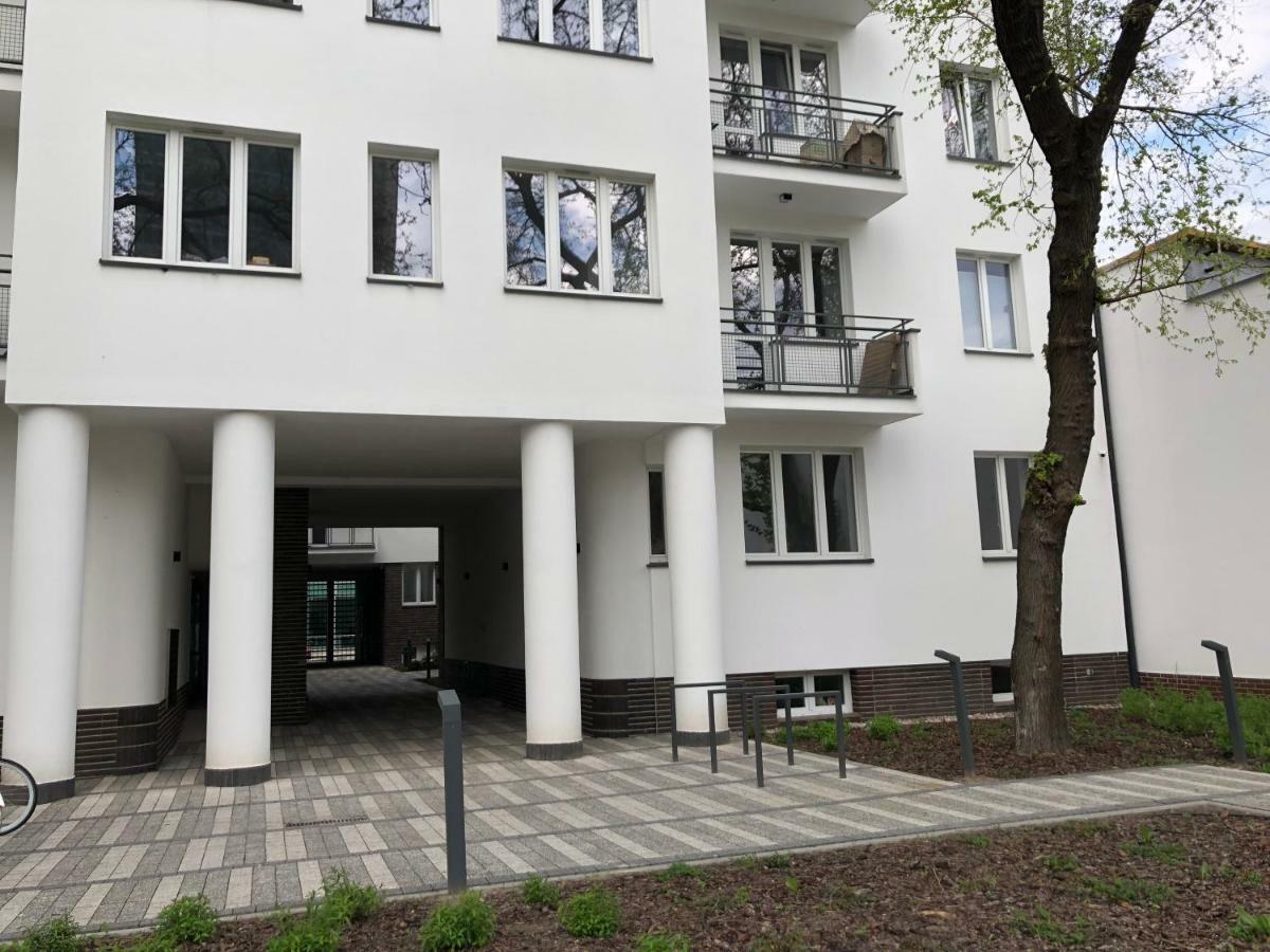Clicktheflat The Warsaw Rising Museum Apartments מראה חיצוני תמונה
