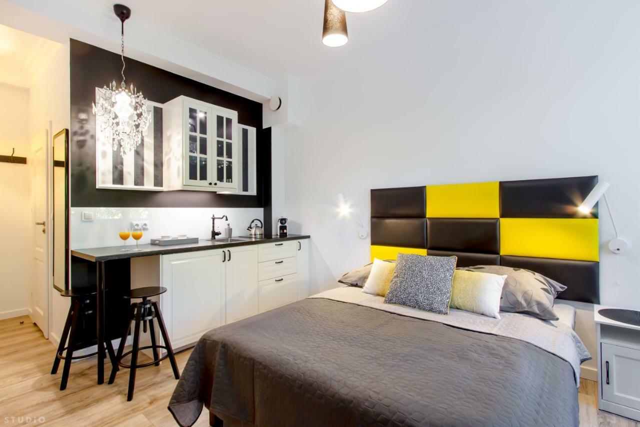 Clicktheflat The Warsaw Rising Museum Apartments מראה חיצוני תמונה