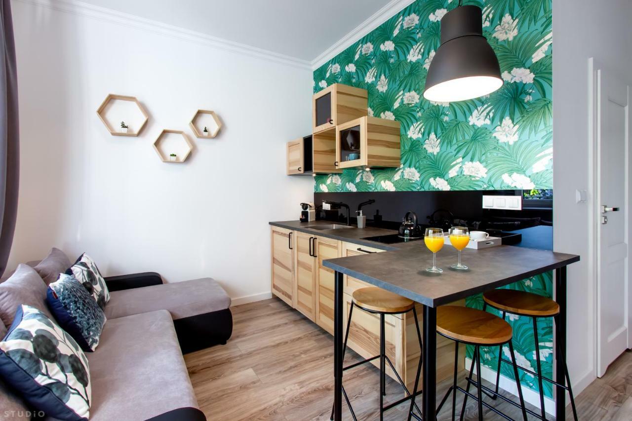 Clicktheflat The Warsaw Rising Museum Apartments מראה חיצוני תמונה