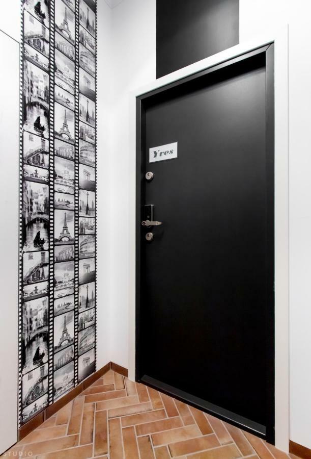 Clicktheflat The Warsaw Rising Museum Apartments מראה חיצוני תמונה